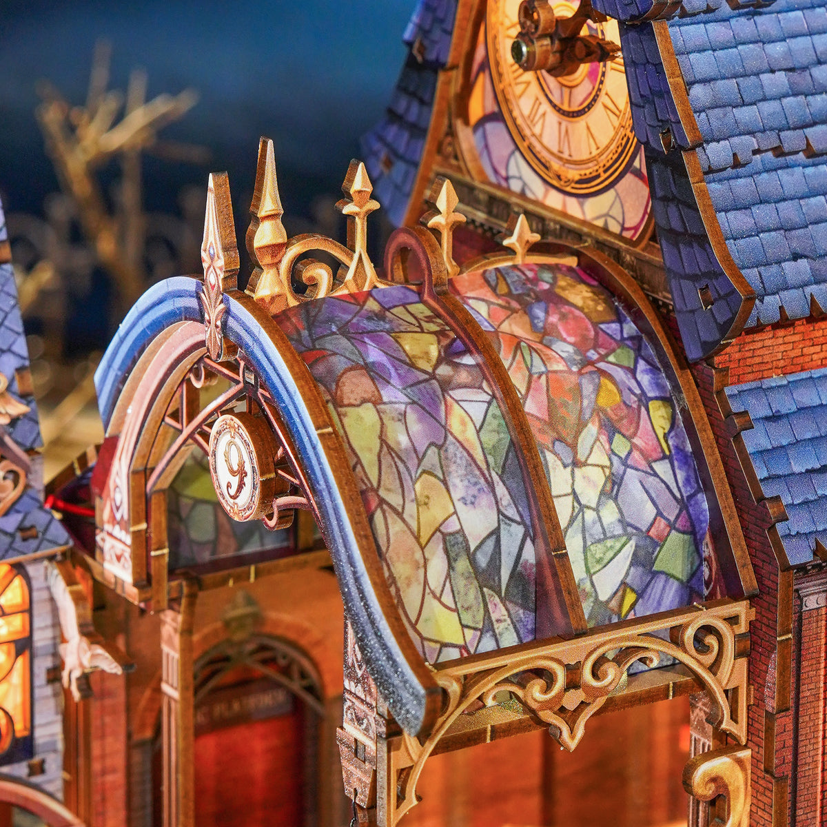 Hands Craft | Clocktower Express