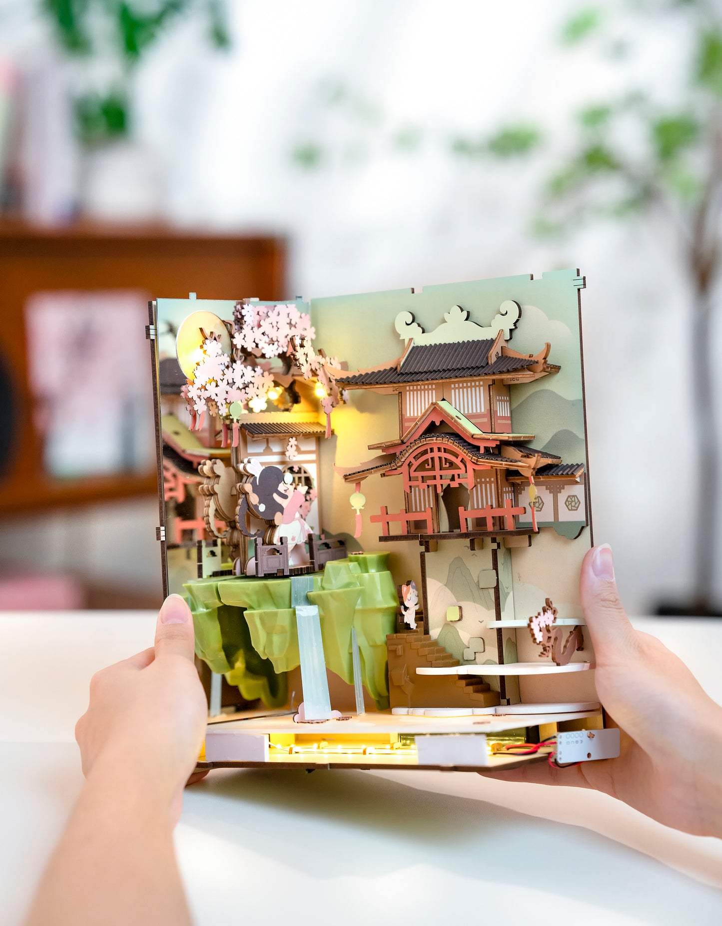 Hands Craft DIY Miniature Book Nook Kit | Falling Sakura