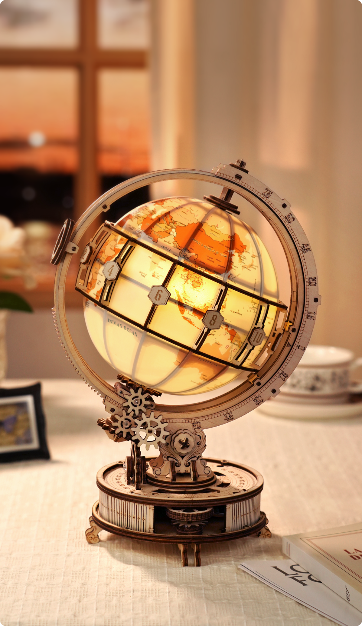 Hands Craft | Luminous Globe w/ LED Lights