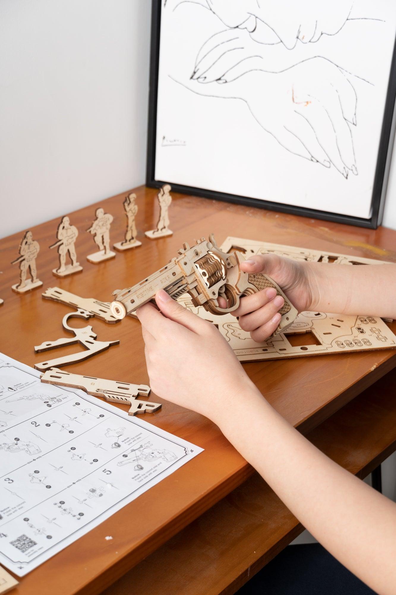 Hands Craft DIY Miniatures Mechanical 3D Wooden Puzzle | Corsac M60 Rubber Band Gun