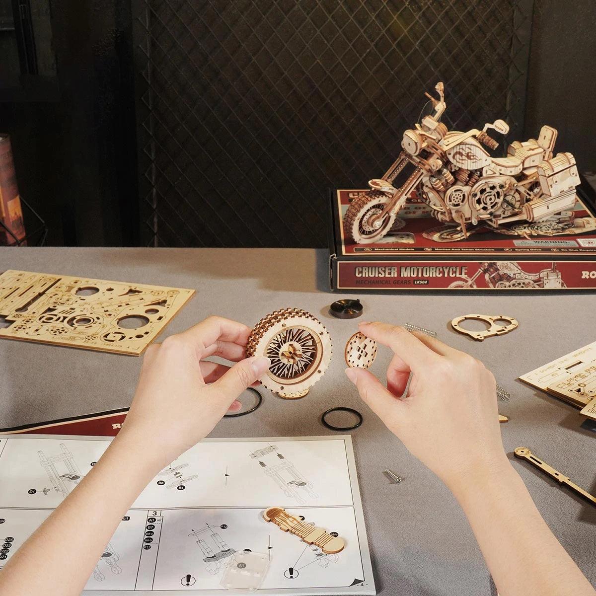 Hands Craft Mechanical 3D Wooden Puzzle | Cruiser Motorcycle with Wind-Up Key Motor