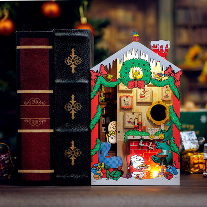 Hands Craft | Peanuts® Christmas