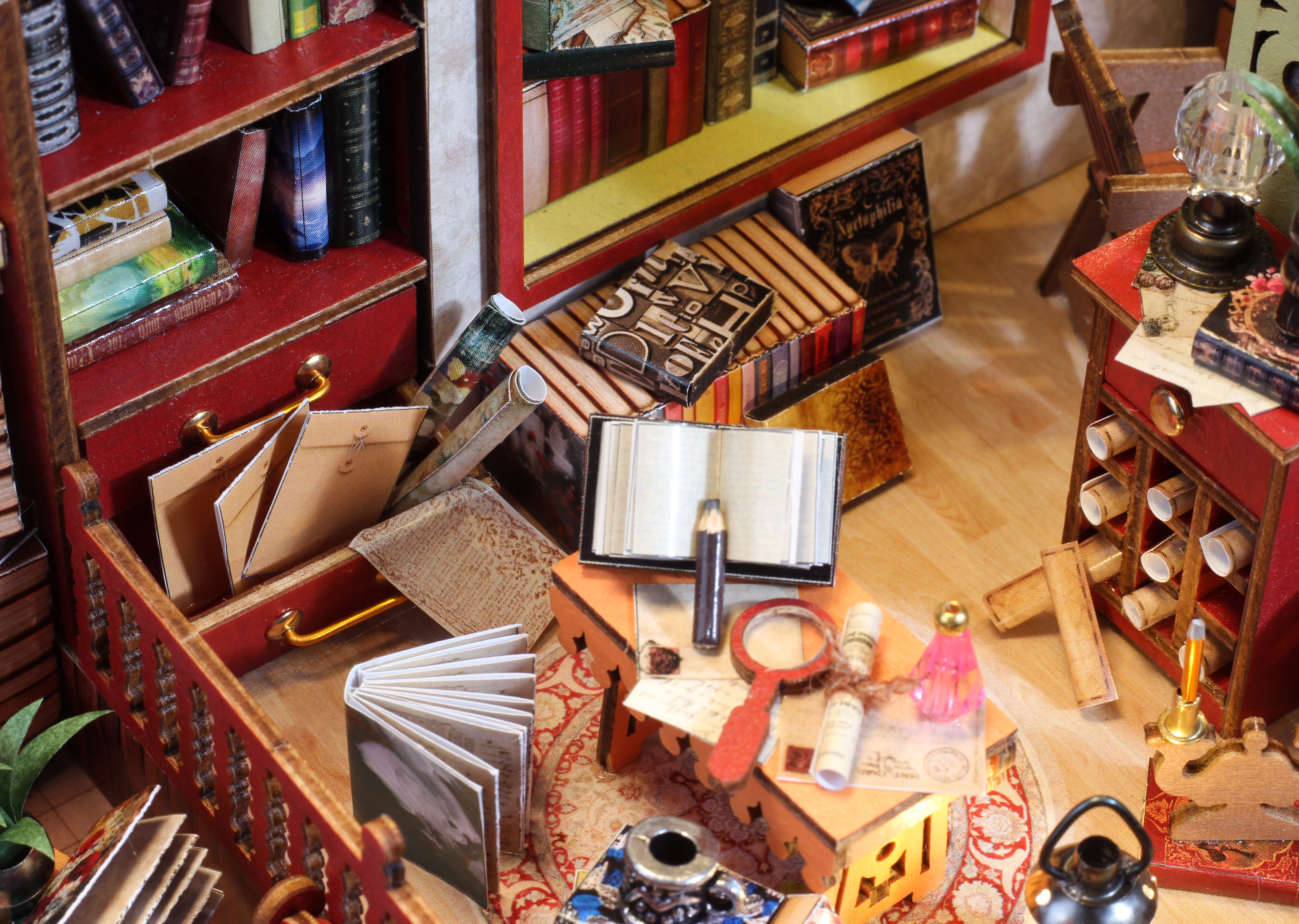 Hands Craft | Book Loft
