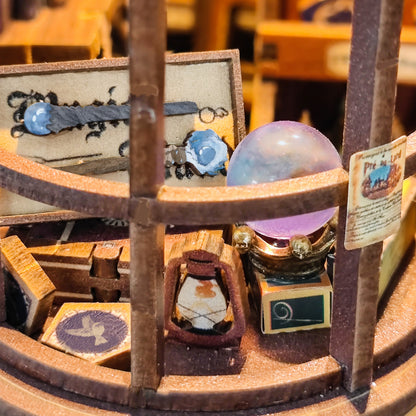 Hands Craft | Wand Emporium