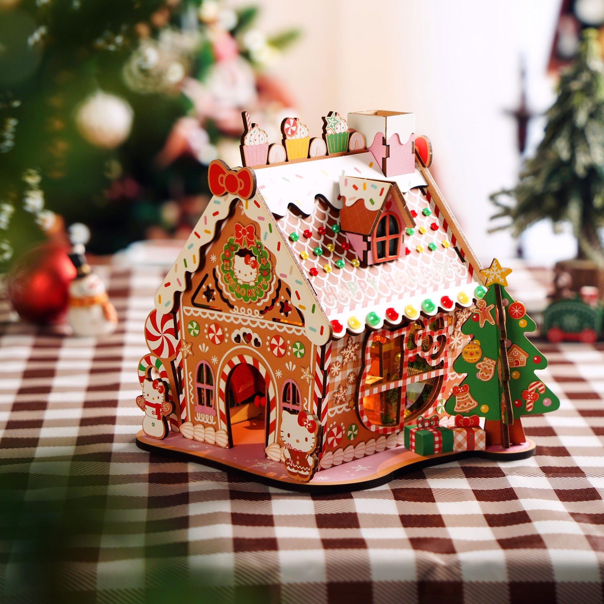 Hands Craft 3D DIY Miniatures Wooden Puzzle | Hello Kitty® Gingerbread House