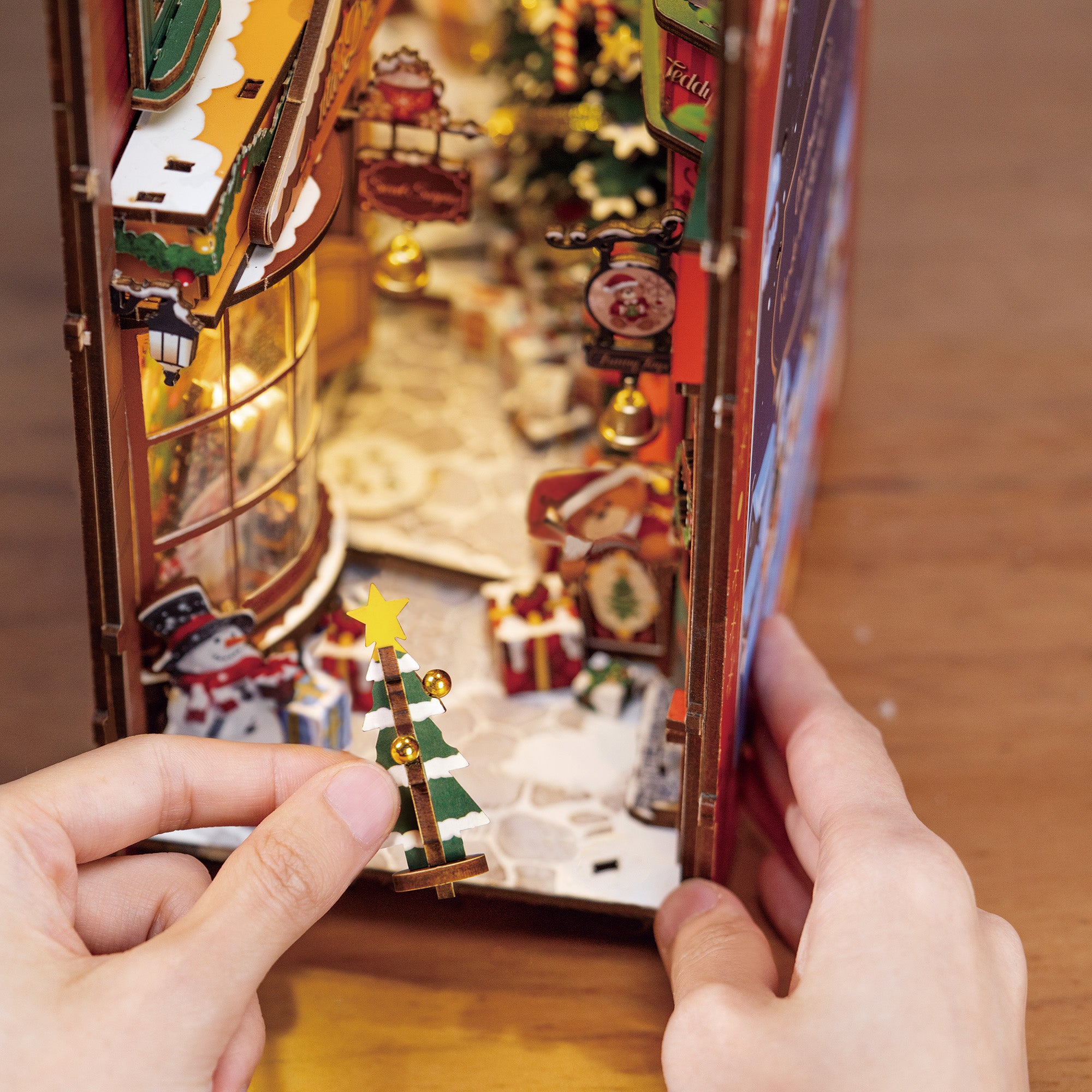 Hands Craft DIY Miniature Book Nook Kit | Christmas Street