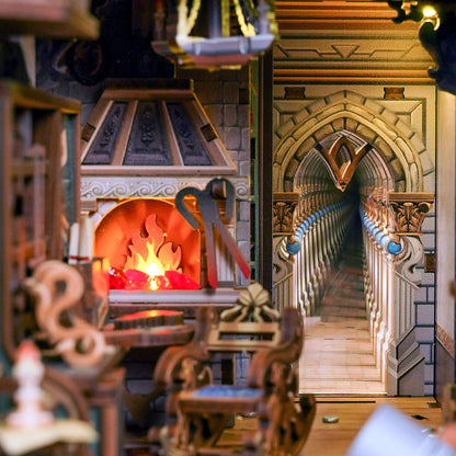 Hands Craft DIY Miniature Book Nook Kit | Leonardo da Vinci