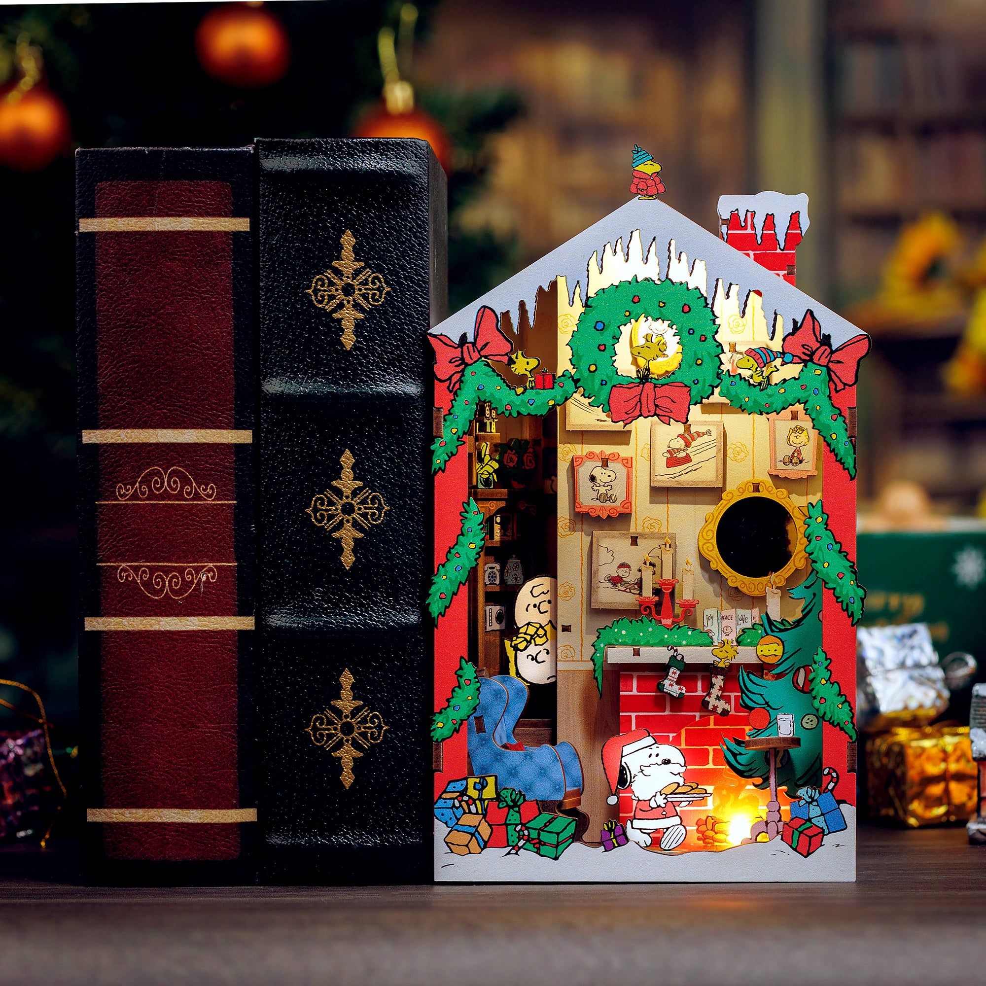 Hands Craft DIY Miniature Book Nook Kit | Peanuts® Christmas