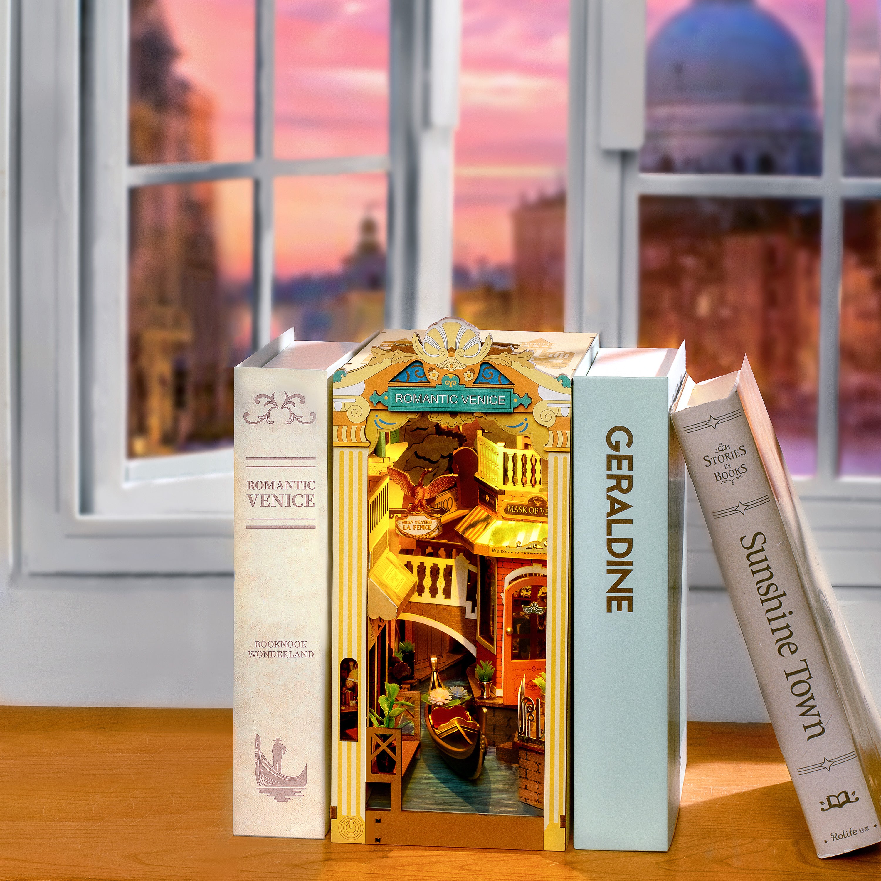 Hands Craft DIY Miniature Book Nook Kit | Romantic Venice w/ Dust Cover