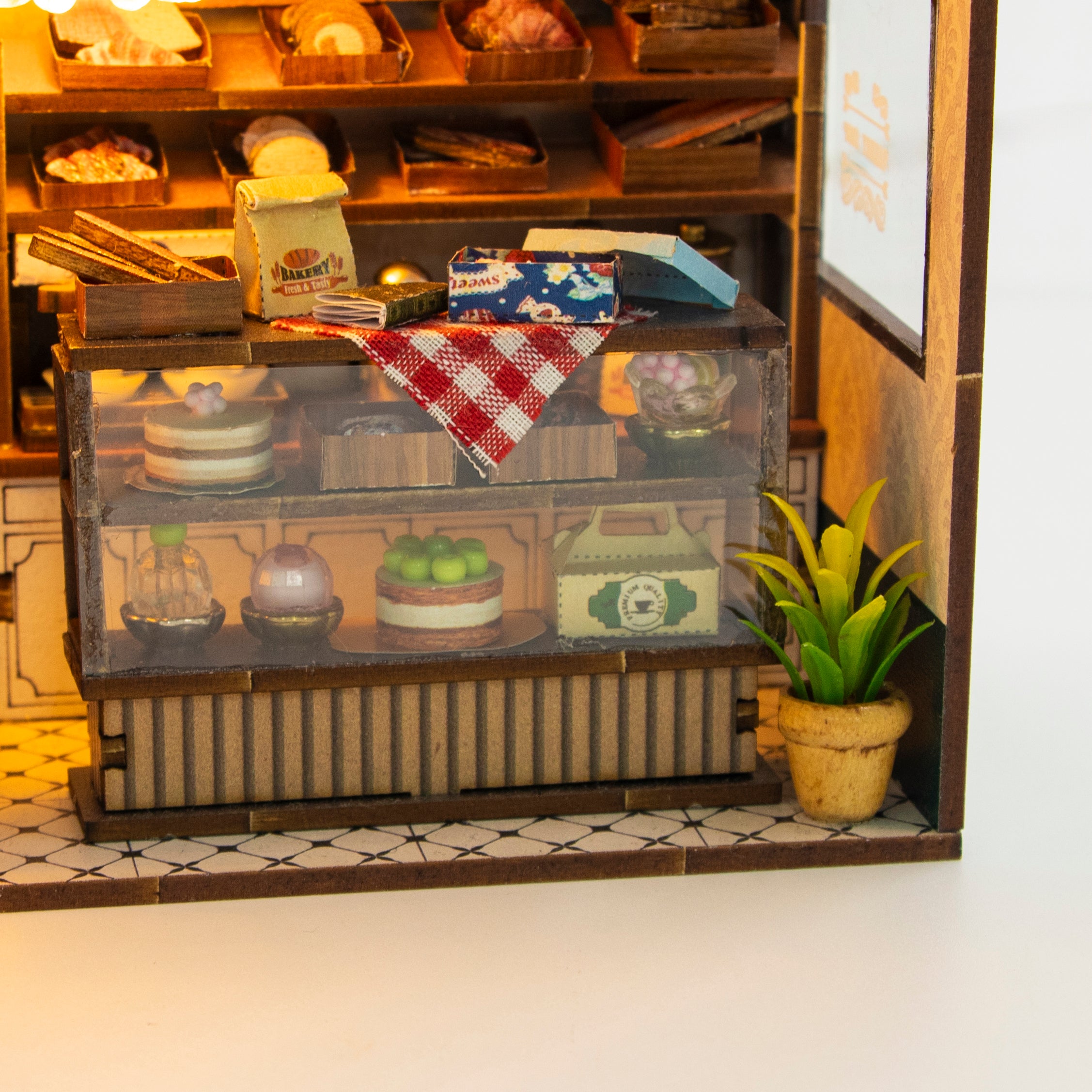 Hands Craft  | Golden Bakehouse