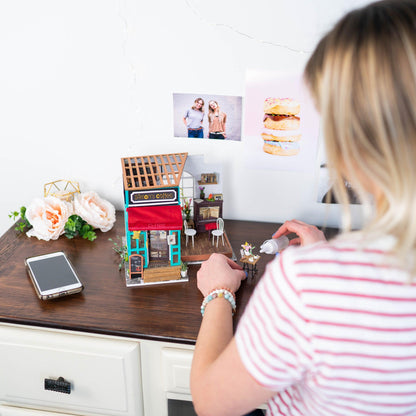 Hands Craft DIY Miniature House Kit | Simon's Coffee 