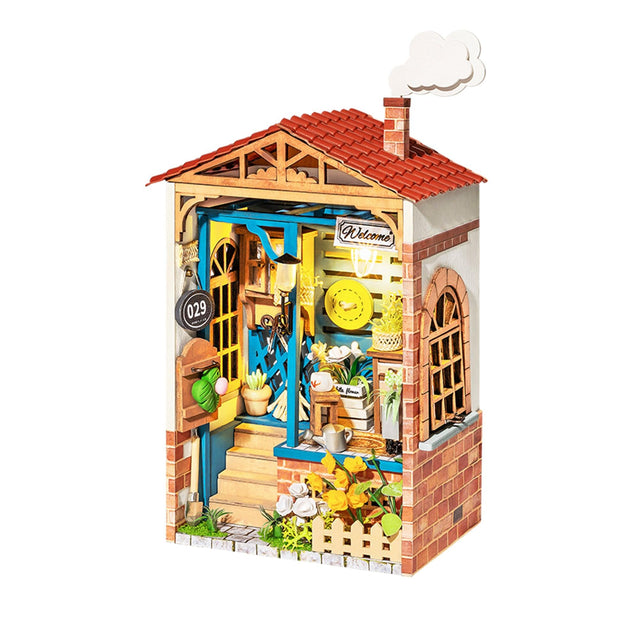 DIY Miniature House Kit | Dream Yard - Hands Craft US, Inc.